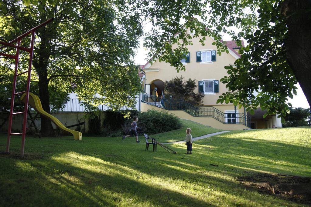 Ferienhof Uhudler-Arkaden Stegersbach Buitenkant foto
